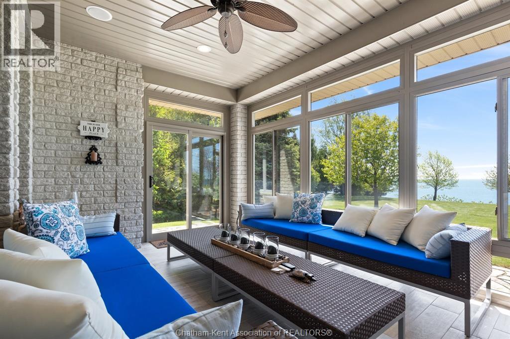 6576 TALBOT TRAIL - 32