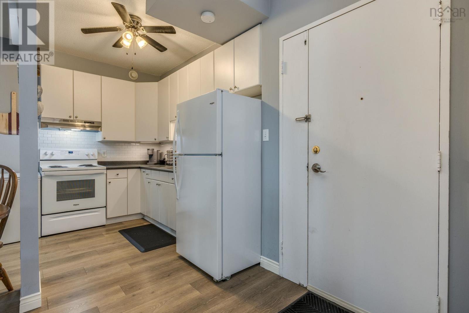 #304 6369 Coburg Road - 5