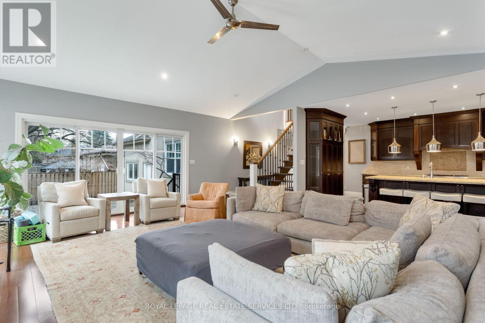 1387 WILLOWDOWN ROAD - 13