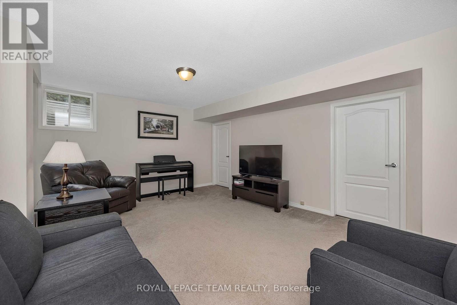 1851 GLENCREST ROAD - 35