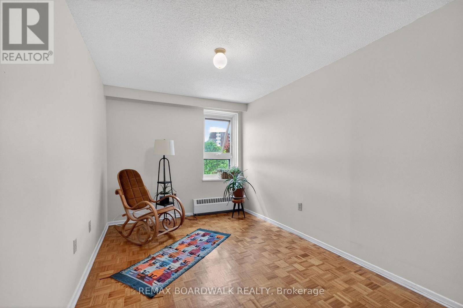 #308 1356 MEADOWLANDS DRIVE E - 20