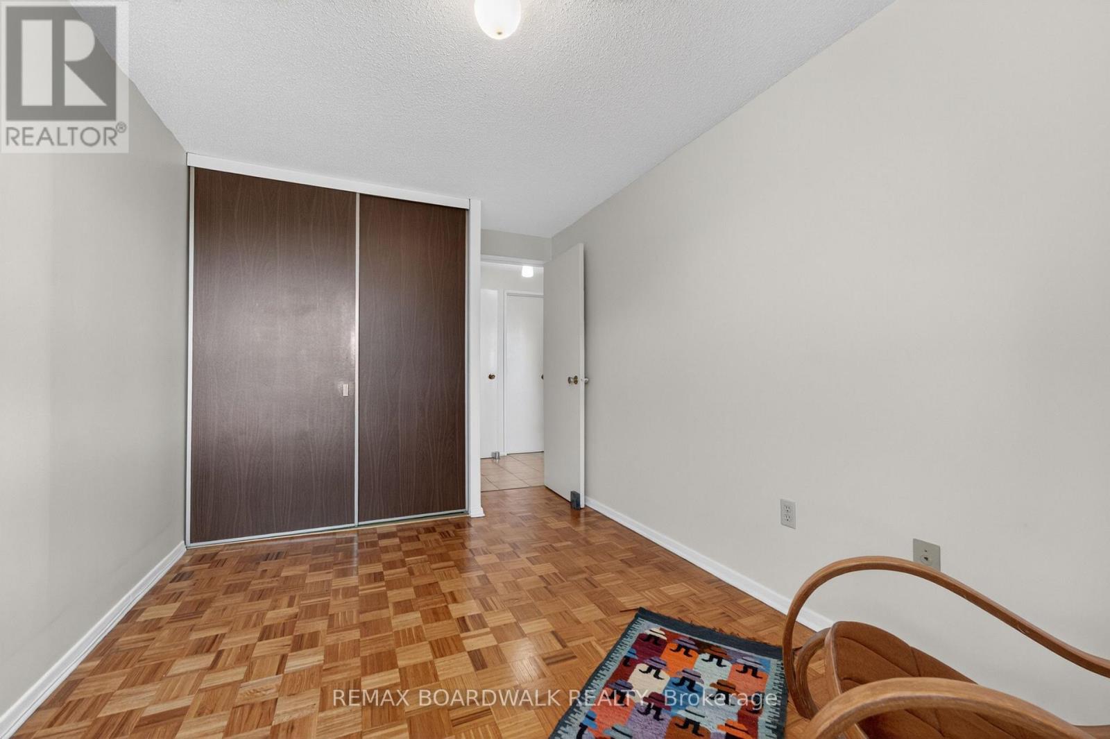 #308 1356 MEADOWLANDS DRIVE E - 21