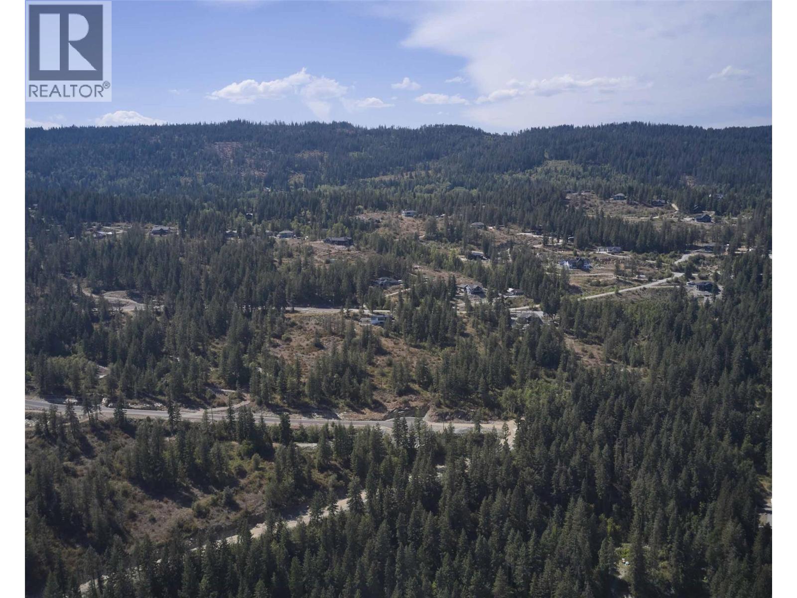  201 Crooked Pine Road, Enderby