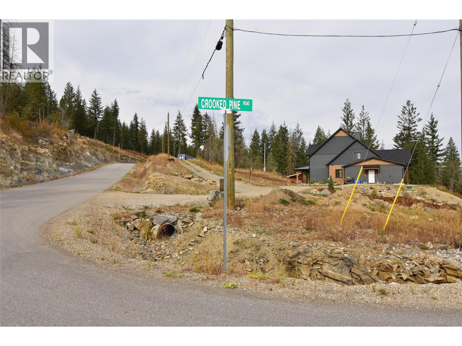  201 Crooked Pine Road, Enderby