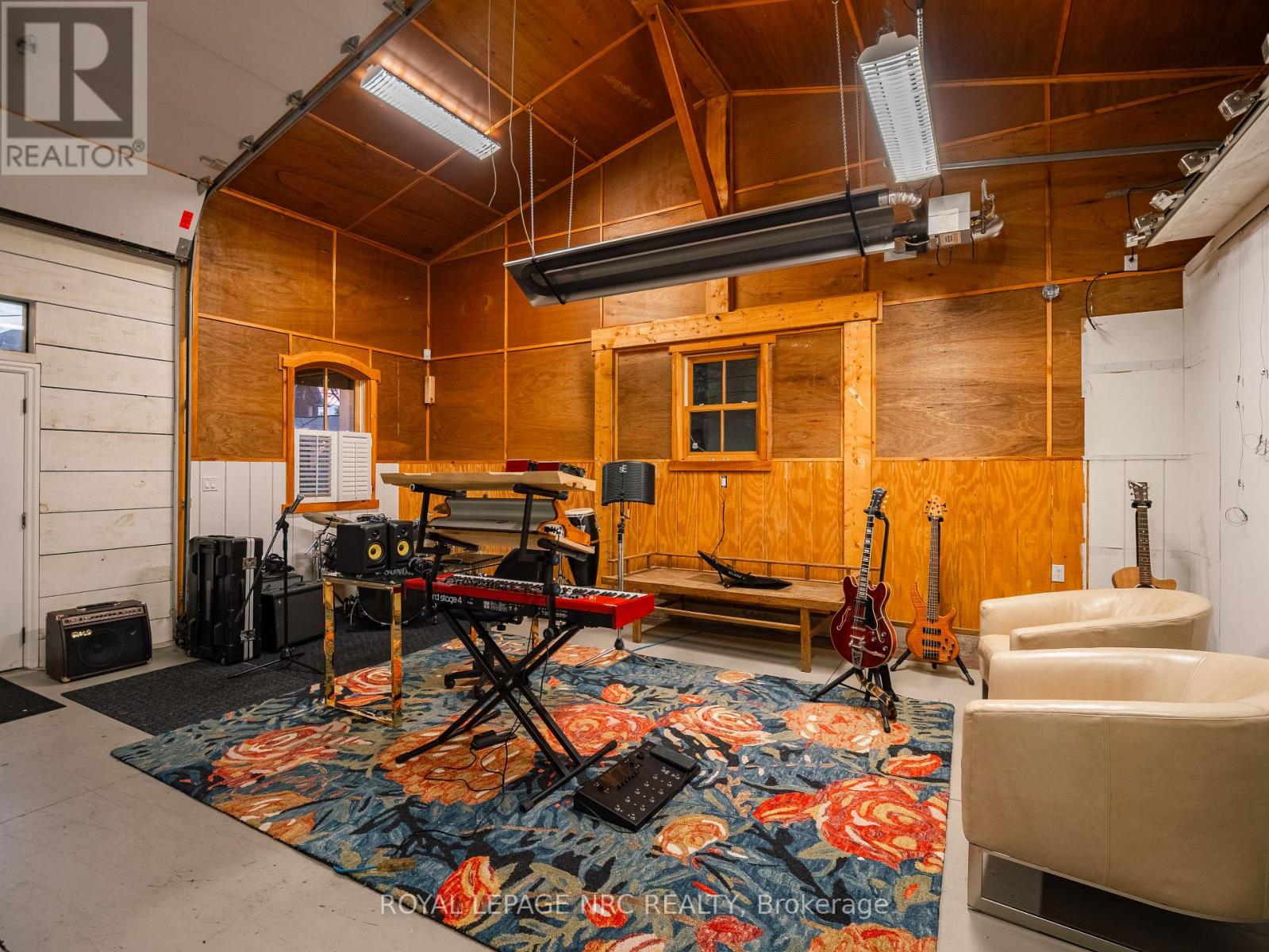 2960 HOLLAND ROAD - 7