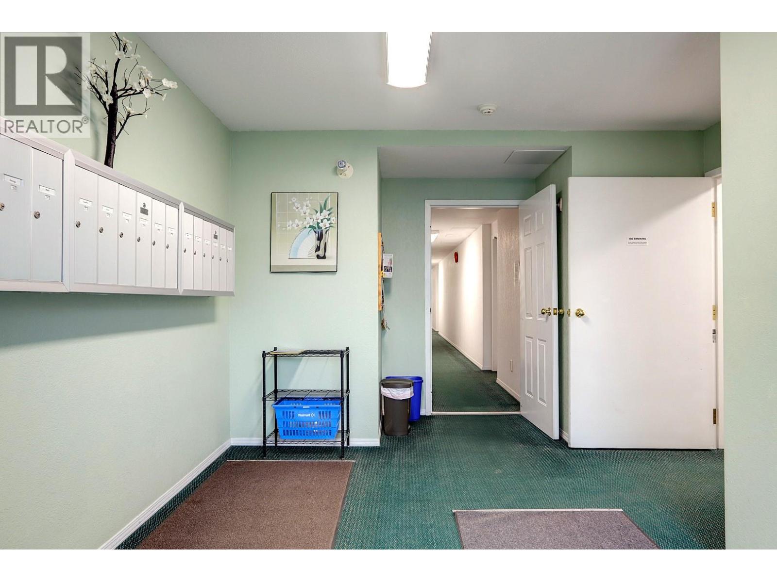 #212 211 Kildonan Avenue - 3