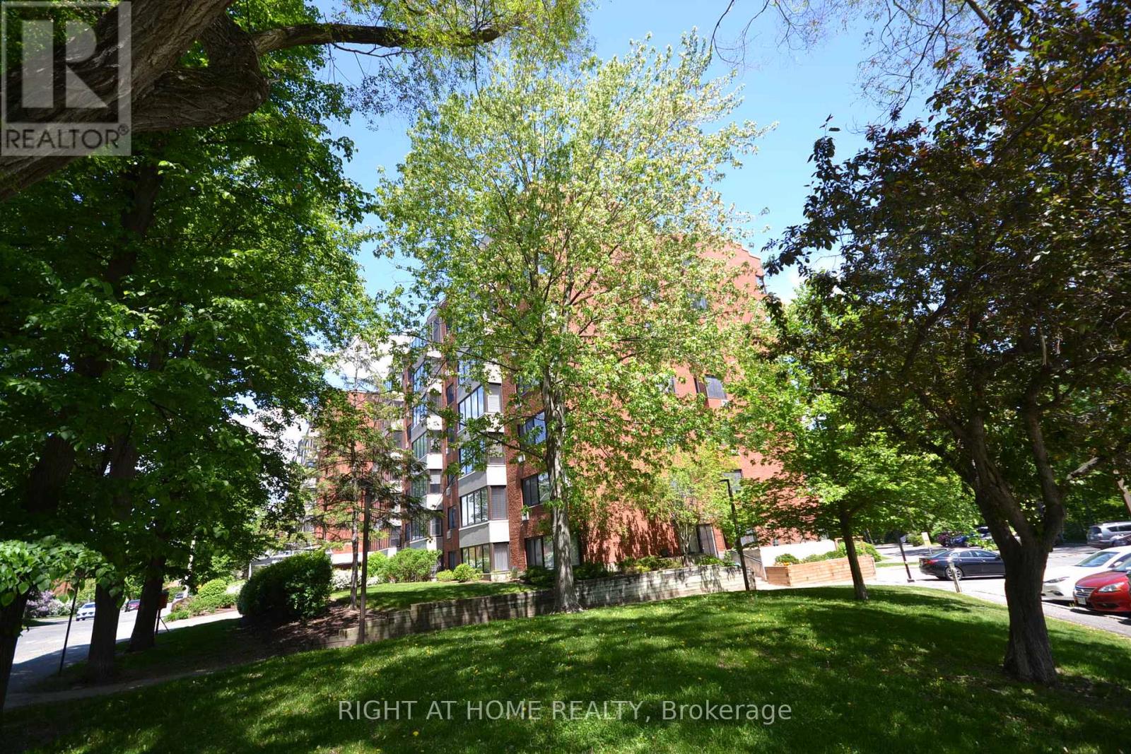 #309 225 ALVIN ROAD N - 36