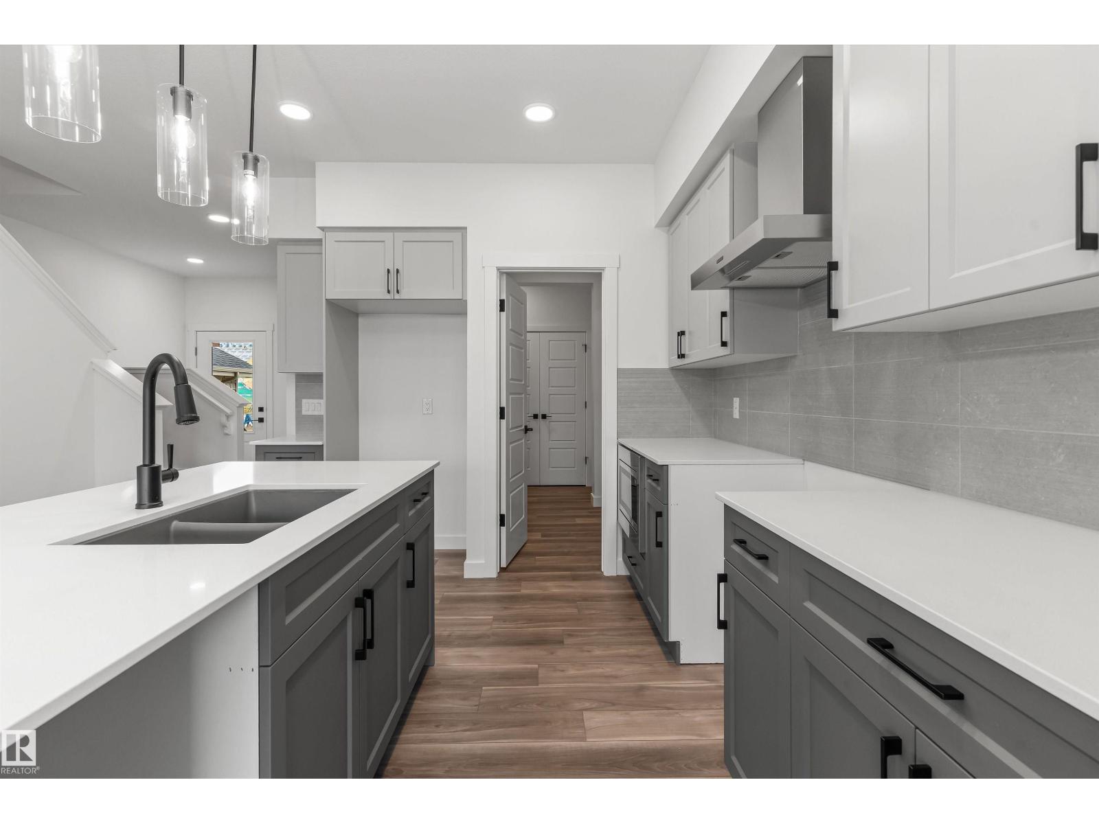 1048 CRISTALL CR SW - 16