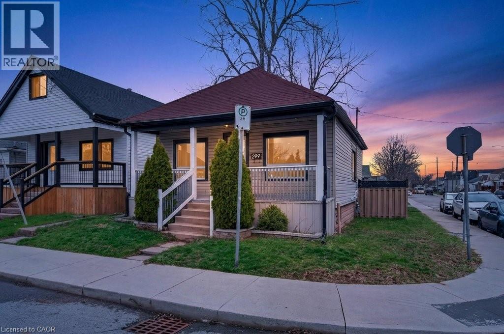 299 BRITANNIA Avenue - 4