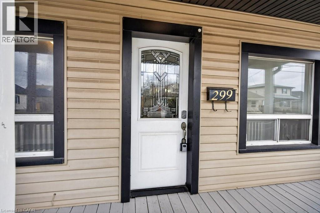 299 BRITANNIA Avenue - 6