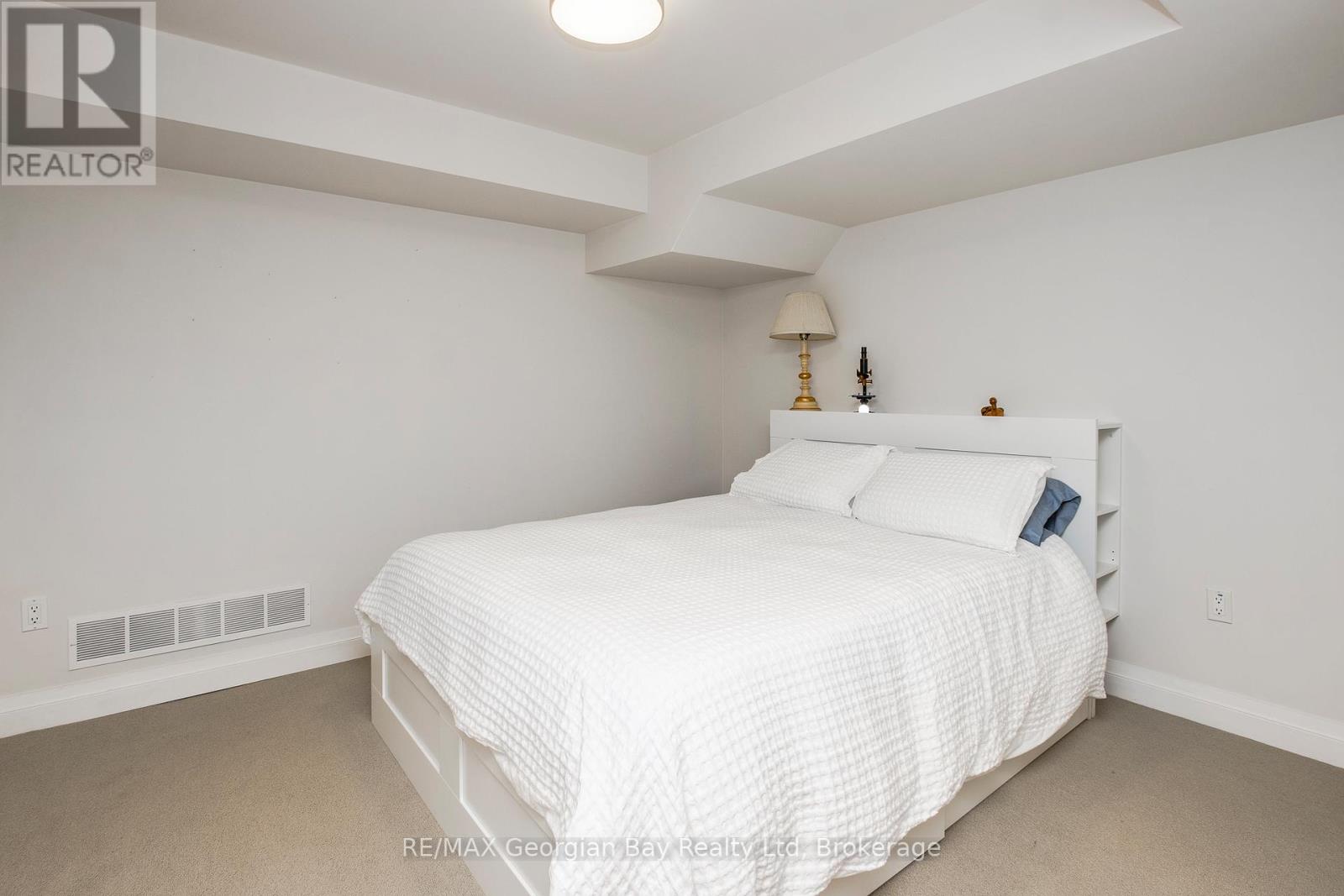 432 SHEWFELT CRESCENT - 31