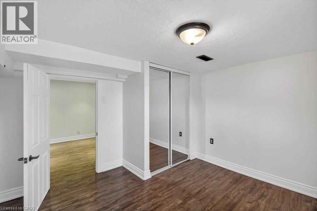 299 BRITANNIA Avenue - 35