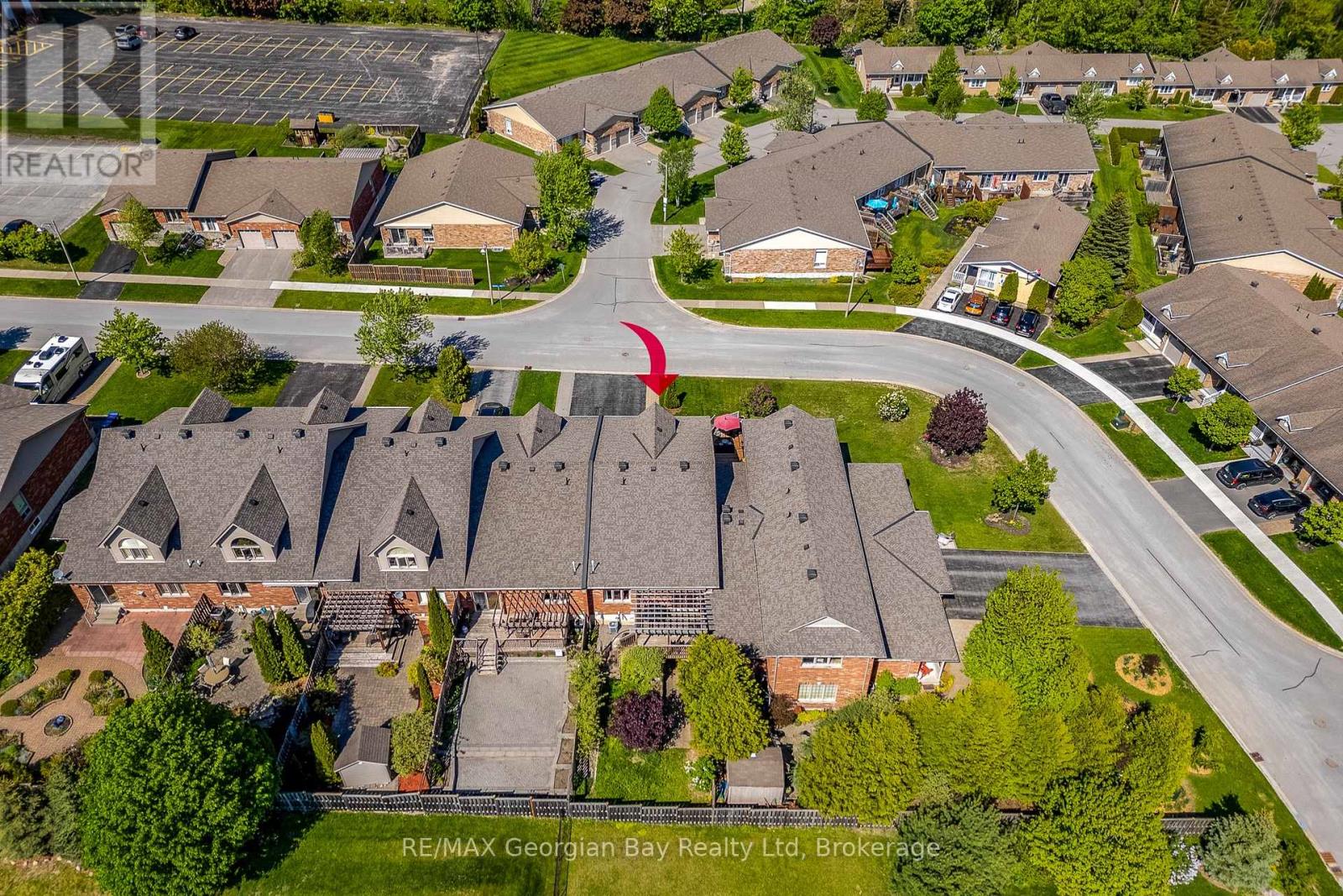 432 SHEWFELT CRESCENT - 38