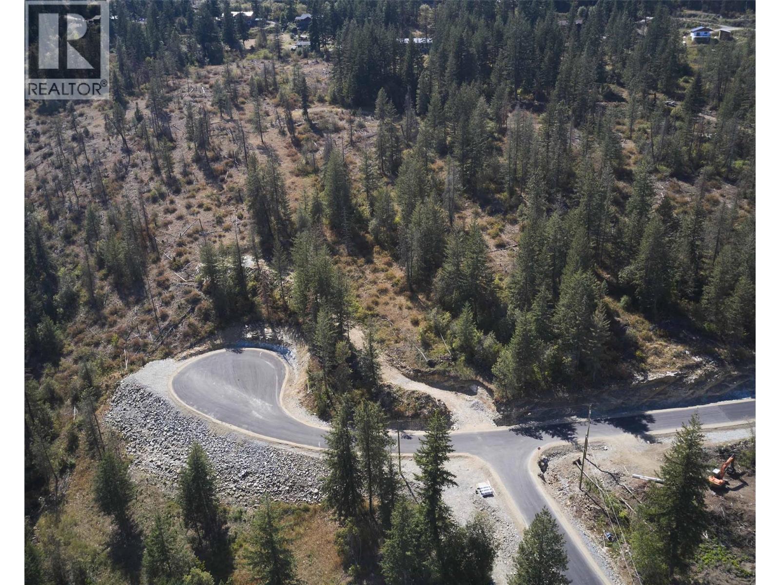  222 Crooked Pine Road, Enderby