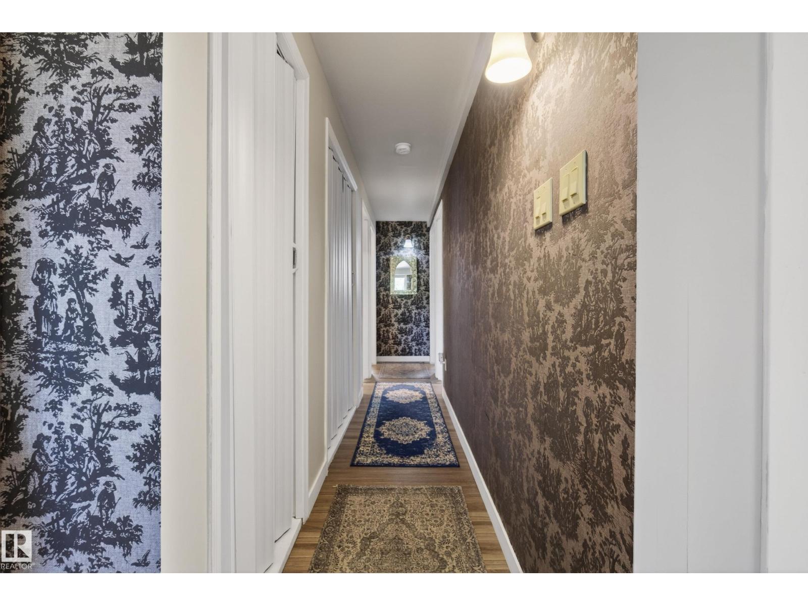 10869 94 ST NW - 31