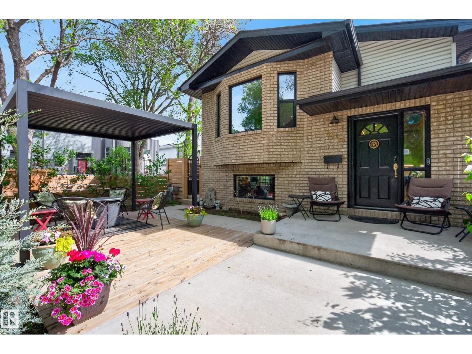 10869 94 ST NW - 40