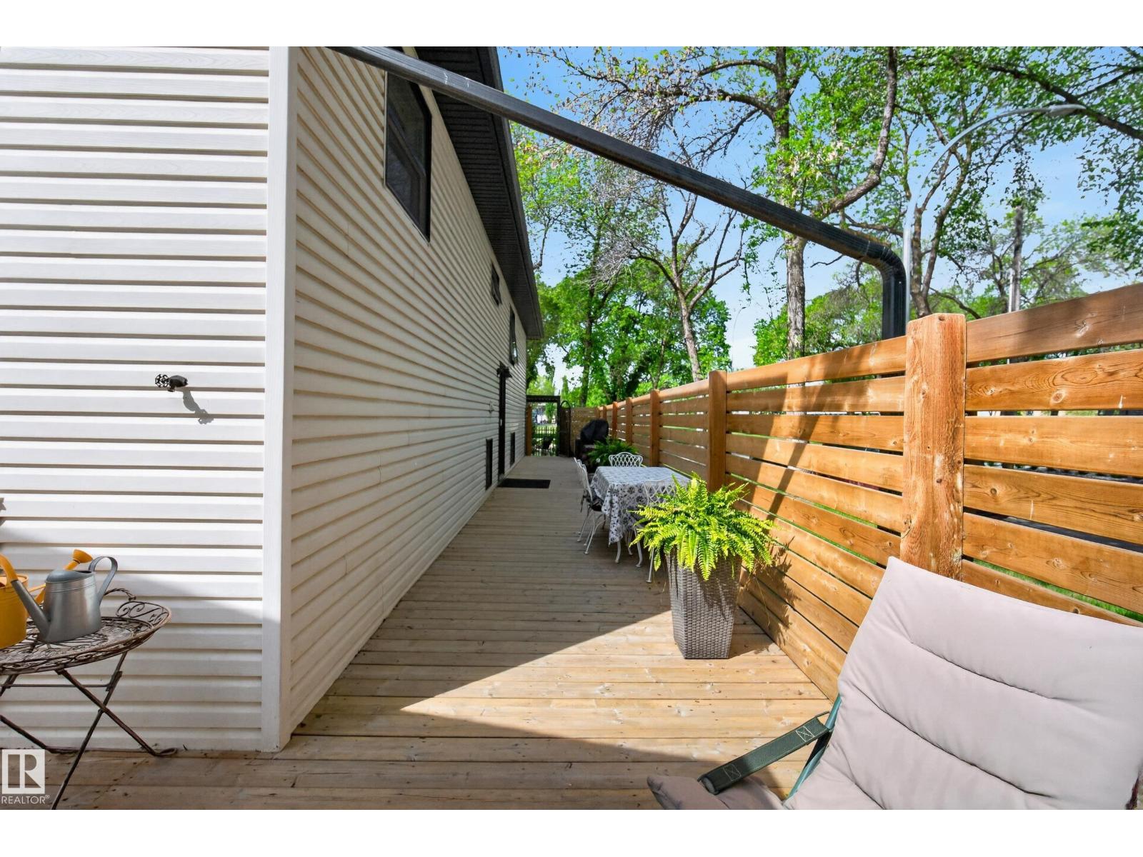 10869 94 ST NW - 49