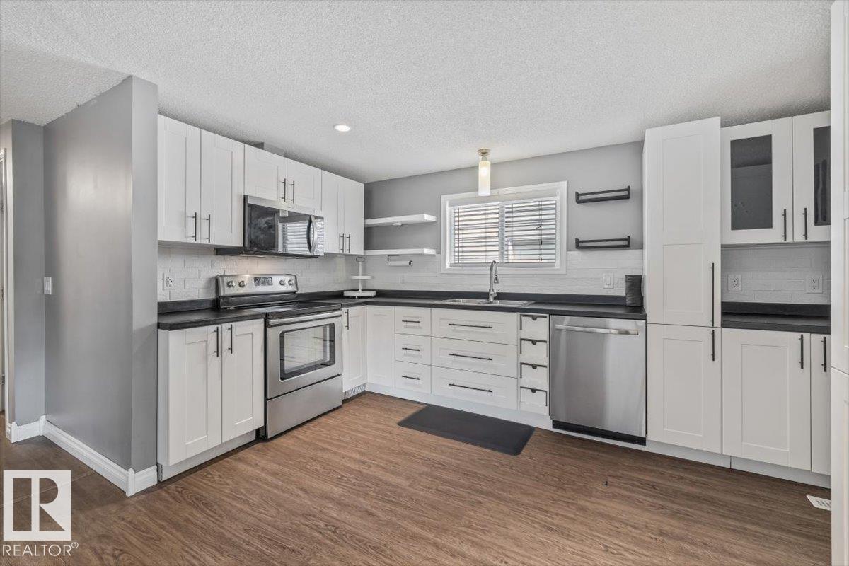 11910 95 ST NW - 11