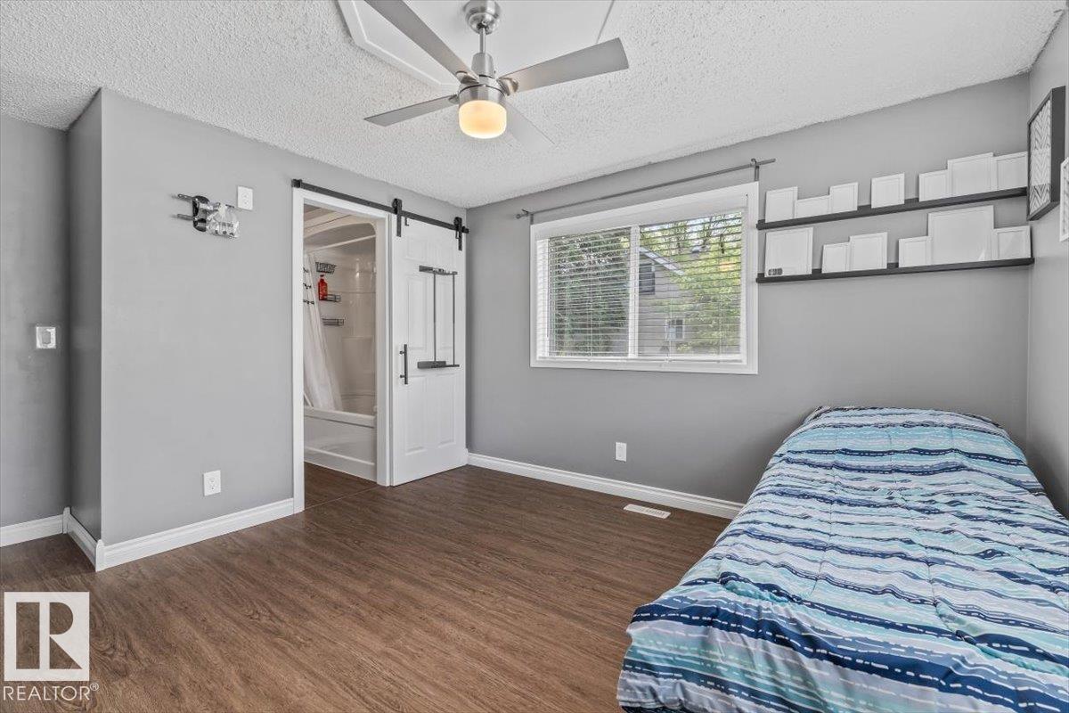 11910 95 ST NW - 17