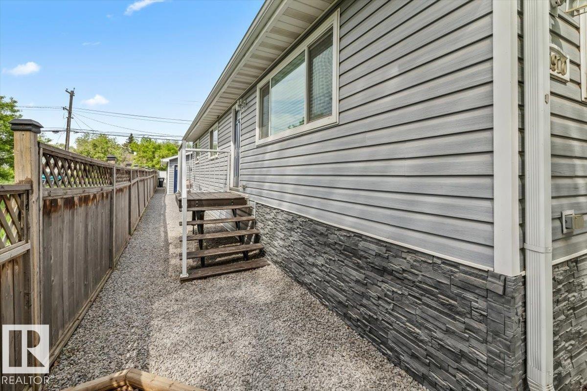 11910 95 ST NW - 2