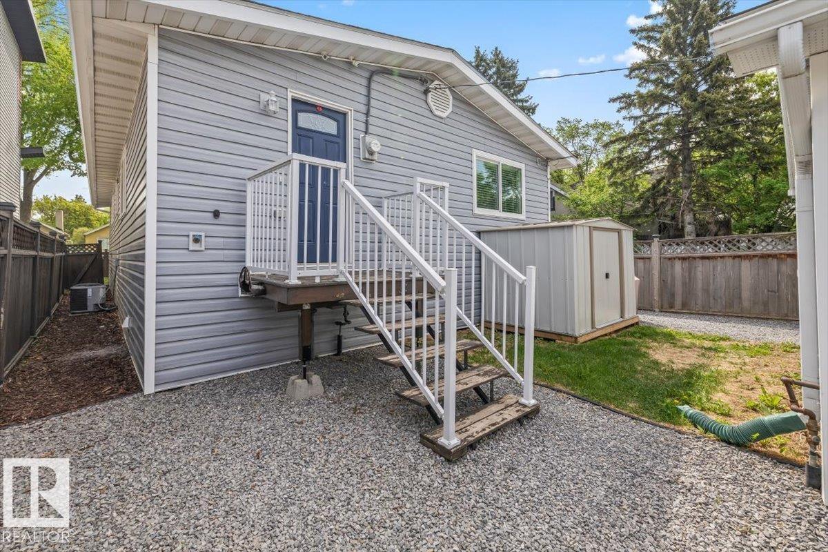 11910 95 ST NW - 26