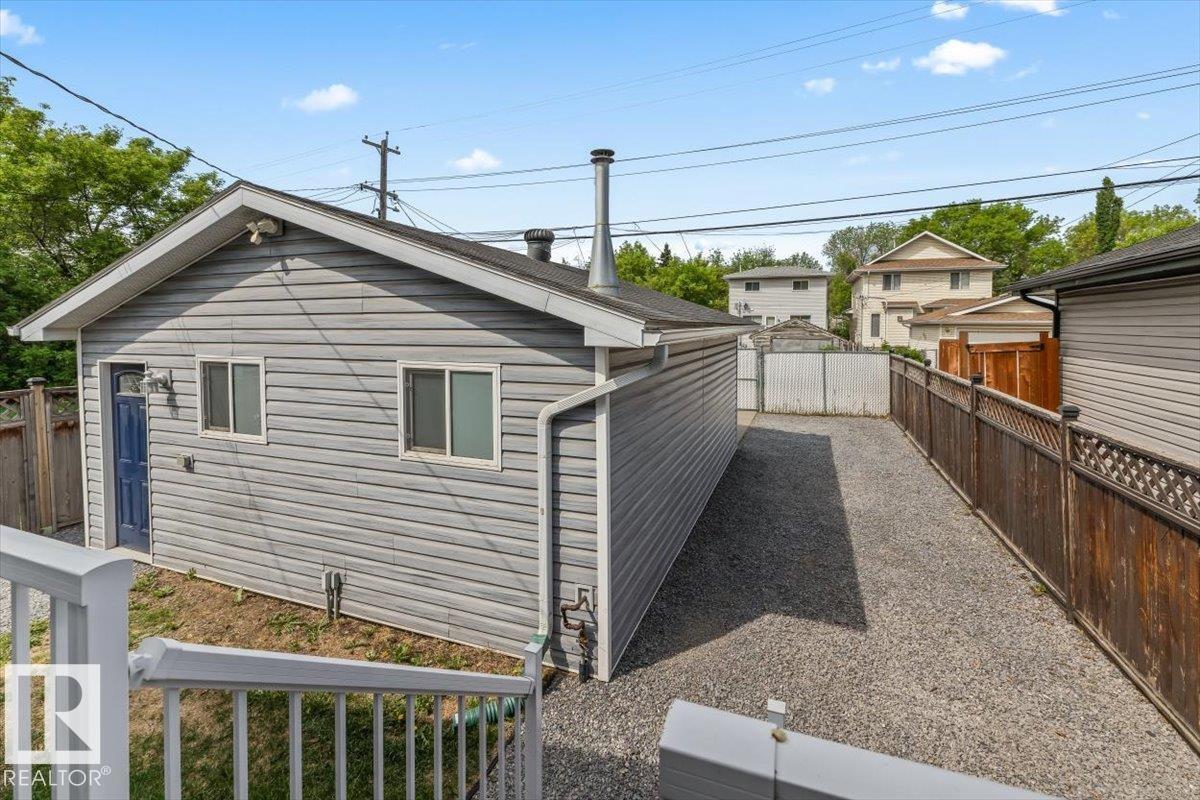 11910 95 ST NW - 27