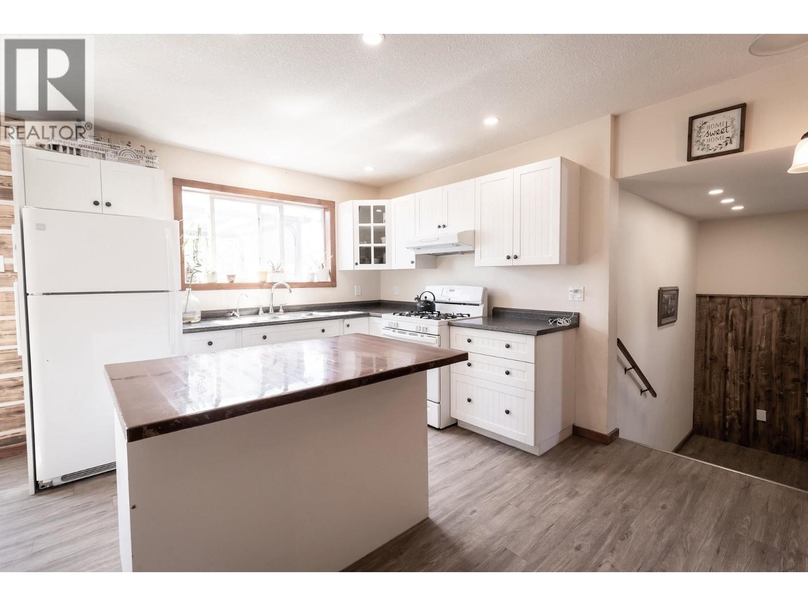 1016 240 ROAD - 11