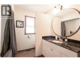 1016 240 Road, Fort St  John, BC V0C1K0 Photo 25