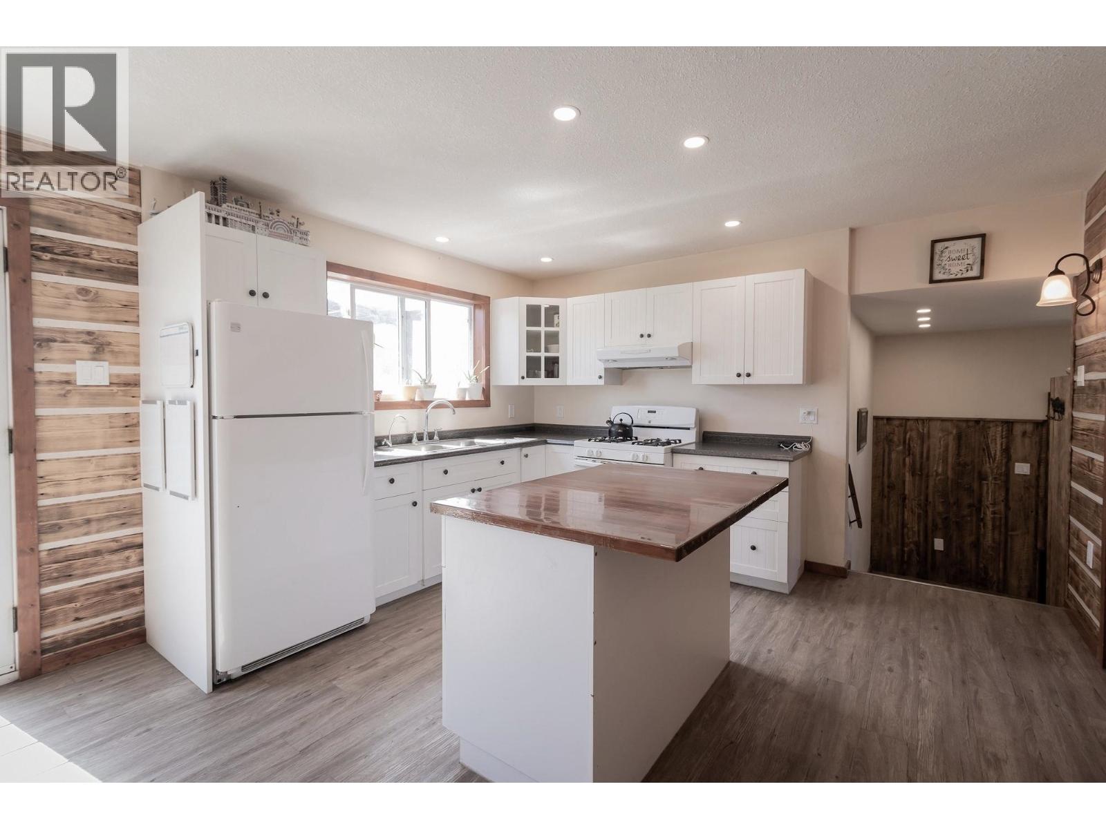 1016 240 ROAD - 6