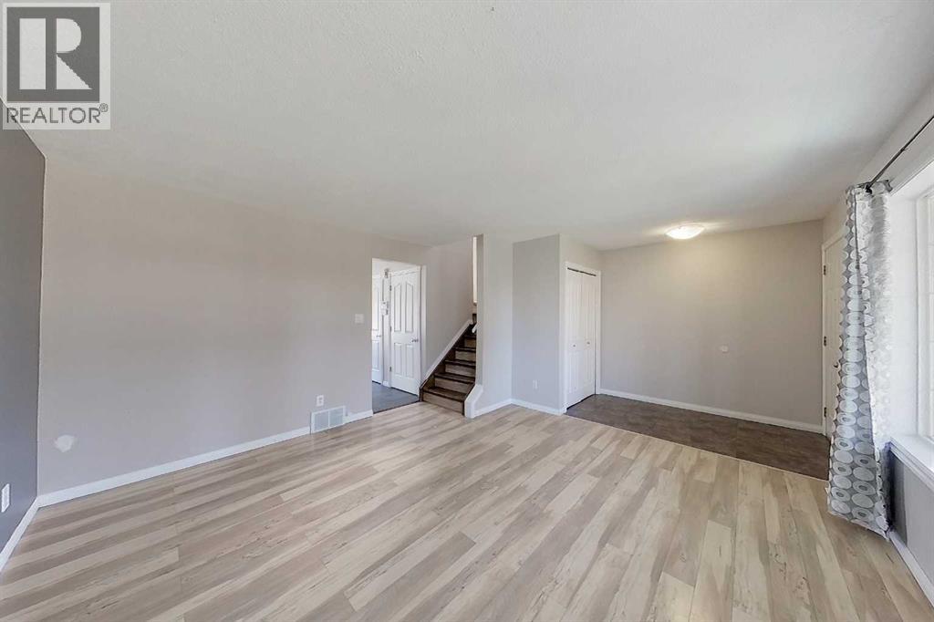 708 8 Avenue SW - photo 4
