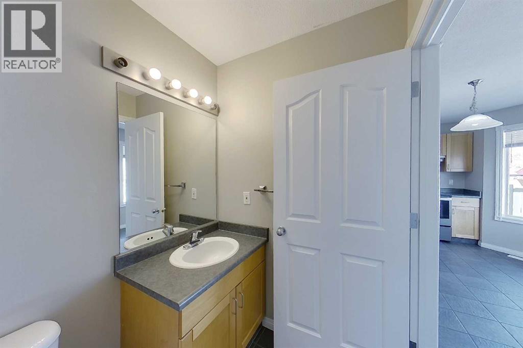 708 8 Avenue SW — photo 12