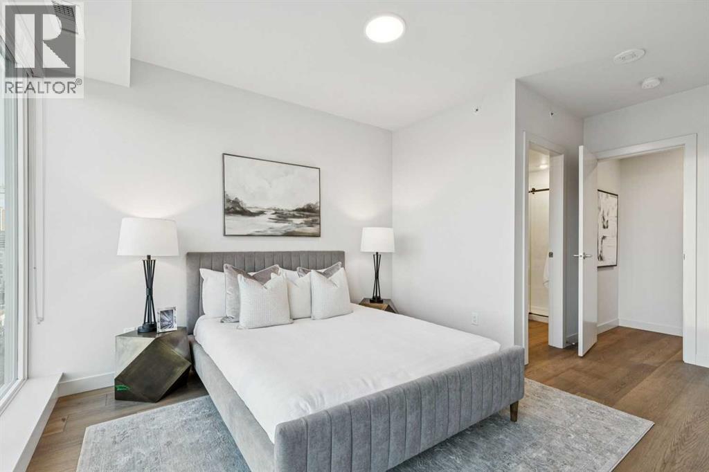 #1004 1107 Gladstone Road NW - 21