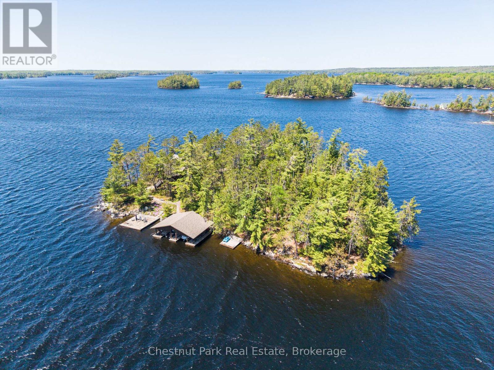 1000 LITTLE BAXTER (AKA ROCKWOOD) ISLAND - Image 2