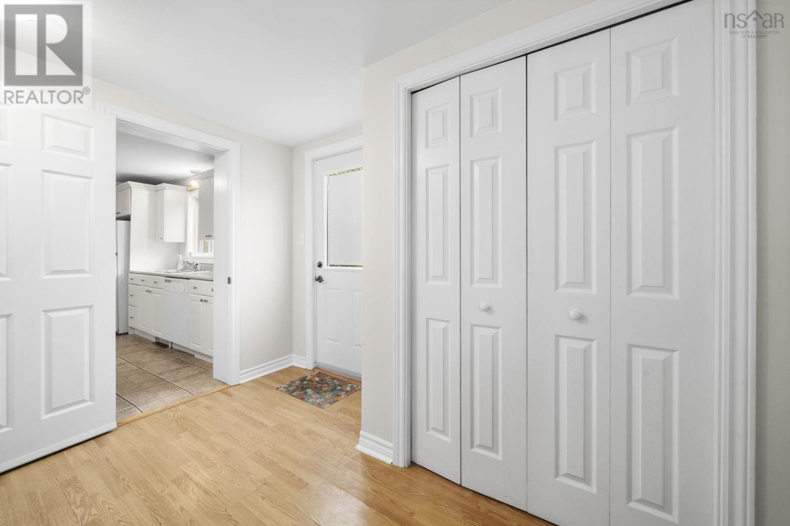 Property 37 of 42 of 43 Winchester Avenue