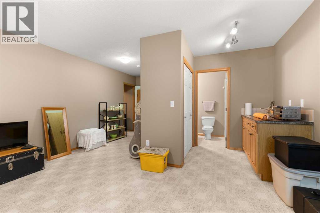 128 Preston Avenue NE — photo 32
