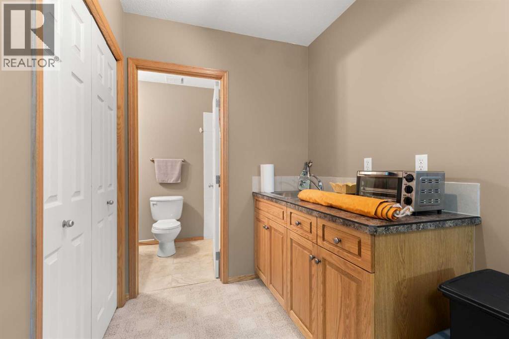 128 Preston Avenue NE — photo 34