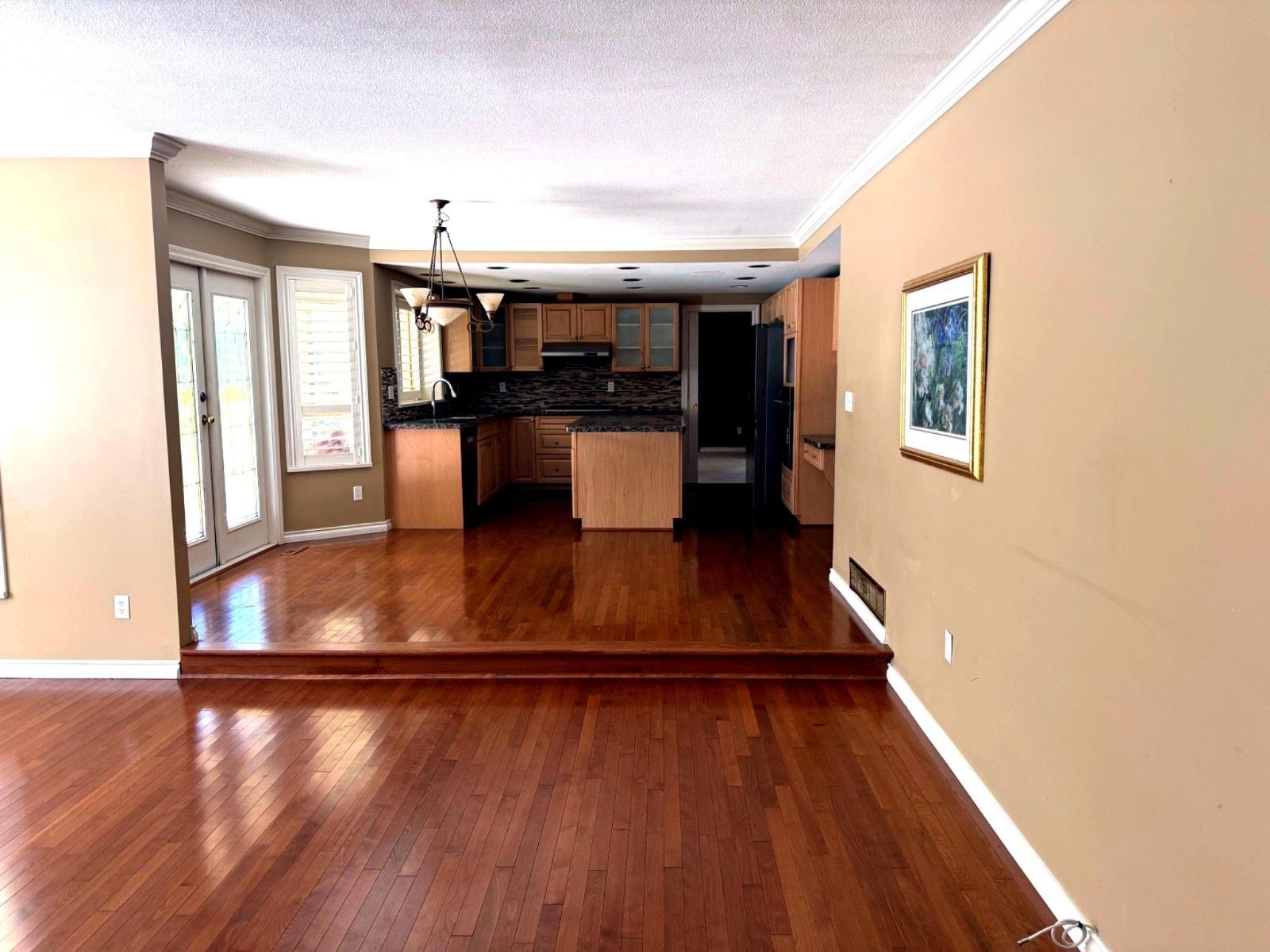 5 Bed, 4 Bath House for Sale in Surrey – 12090 57 AVENUE, Surrey - Image 9