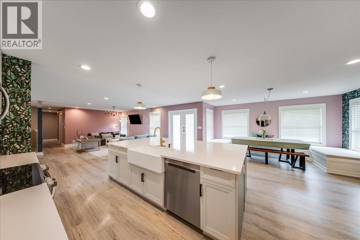 816 COLUMBIA Road - 9