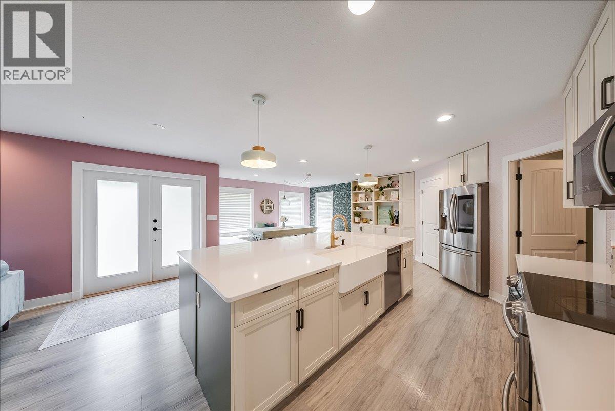 816 COLUMBIA Road - 6