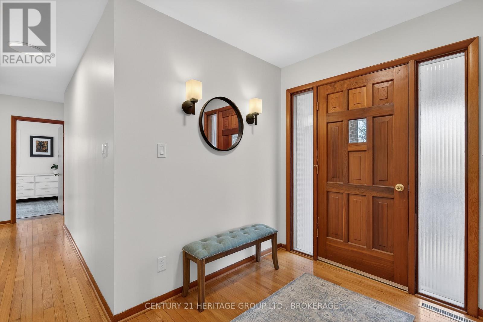 20 OAKRIDGE AVENUE - 26