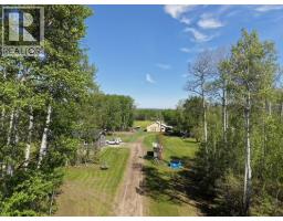 Primary Bedroom - 3988 Sweetwater Road, Dawson Creek, BC V1G0J3 Photo 10