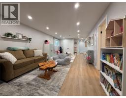 Living room - 3988 Sweetwater Road, Dawson Creek, BC V1G0J3 Photo 11
