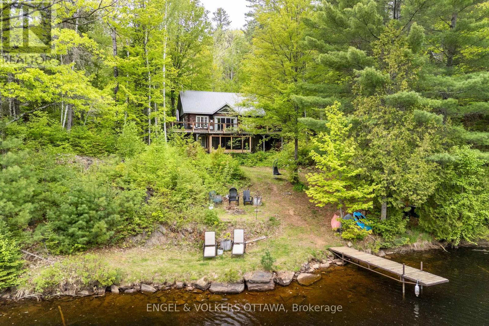 176 LITTLE BAY LANE - 1