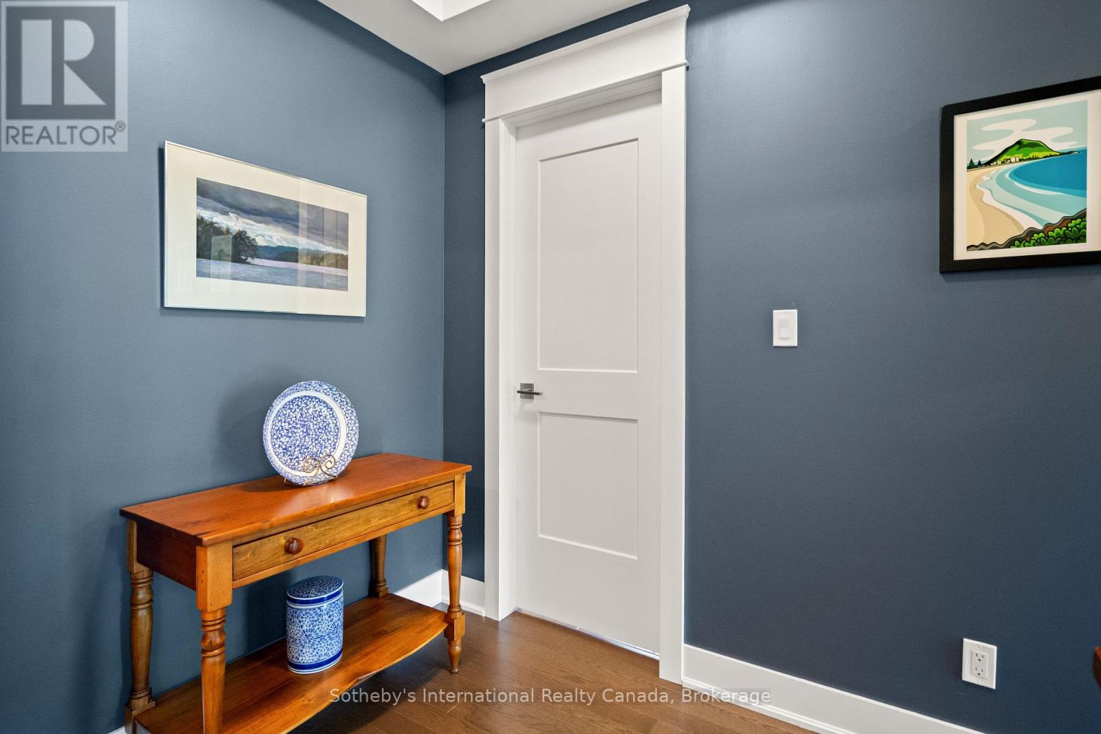 208 SNOWBERRY LANE - 13