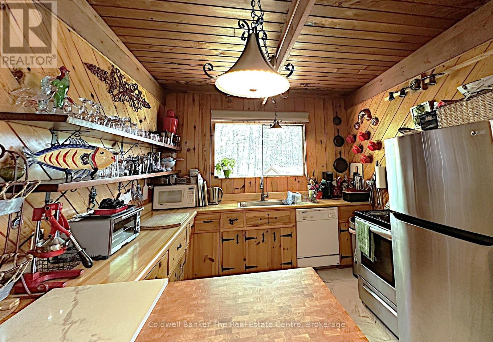 1319 WEST LIONS HEAD ROAD - 20