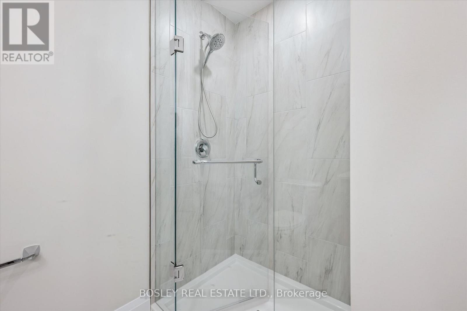 109 CATHERINE STREET - 23
