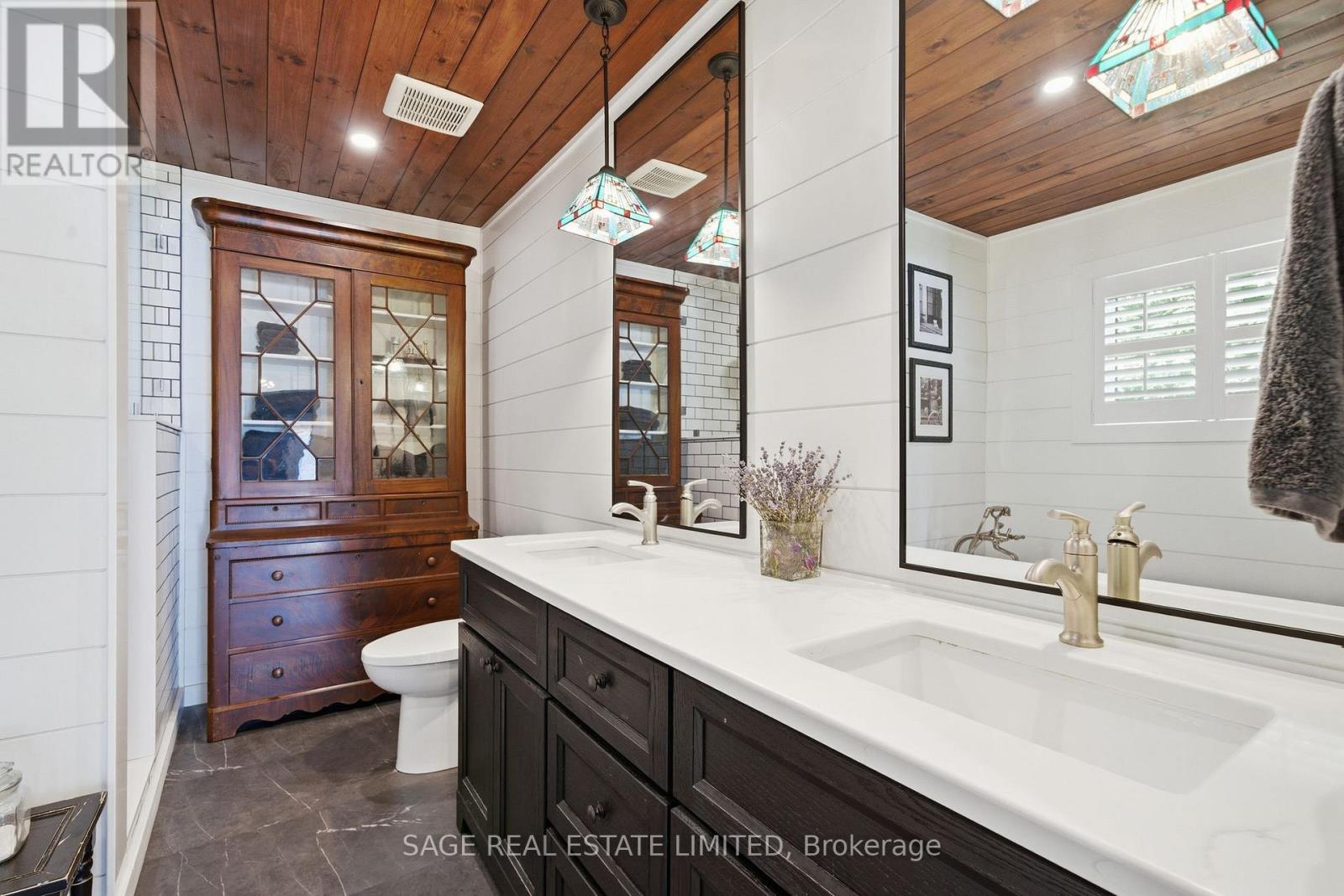 141 SANDY POINT ROAD - 19