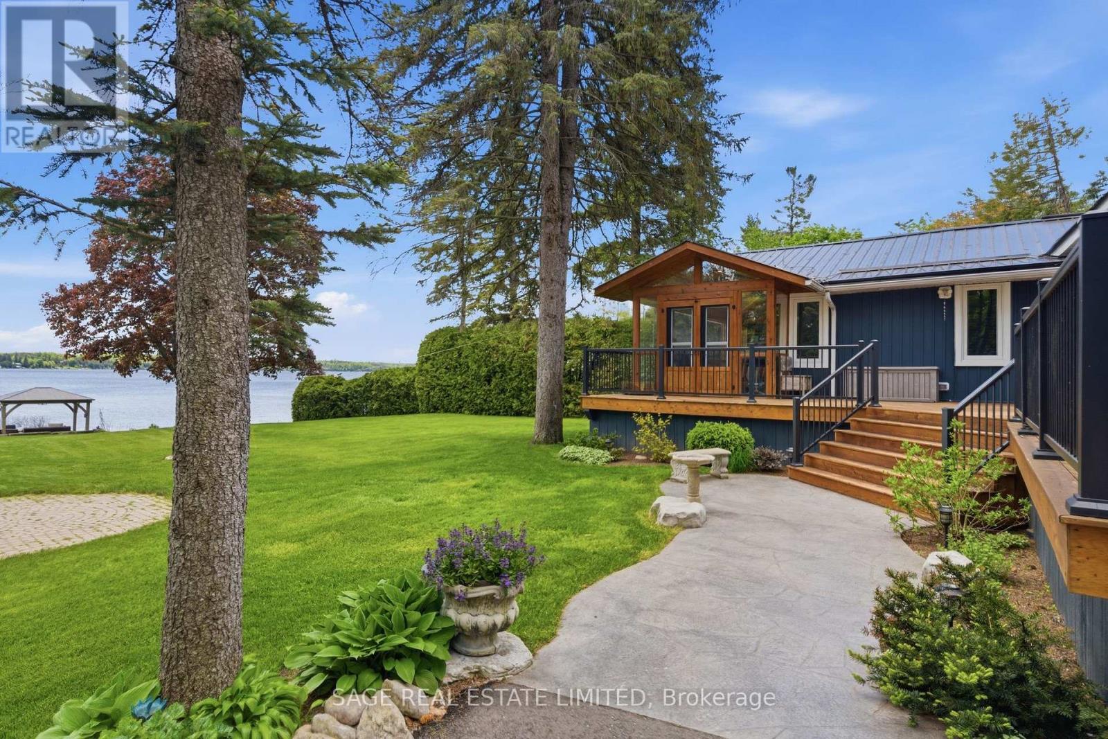 141 SANDY POINT ROAD - 31