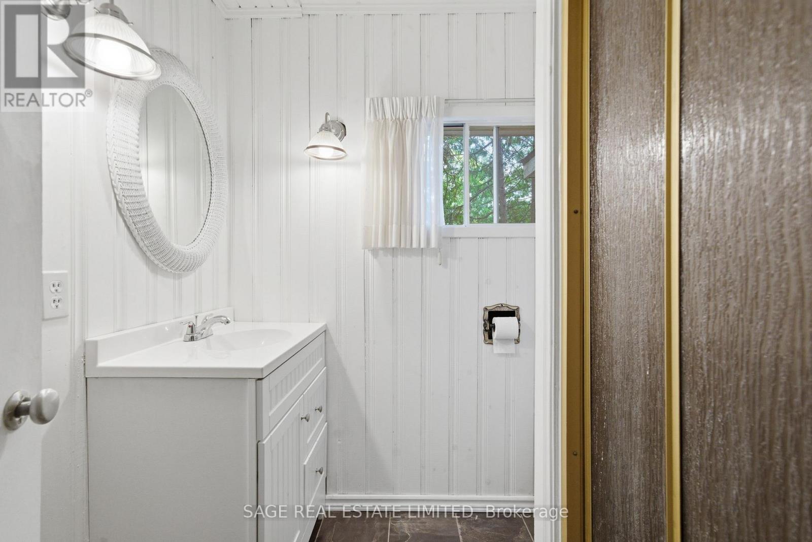 141 SANDY POINT ROAD - 41