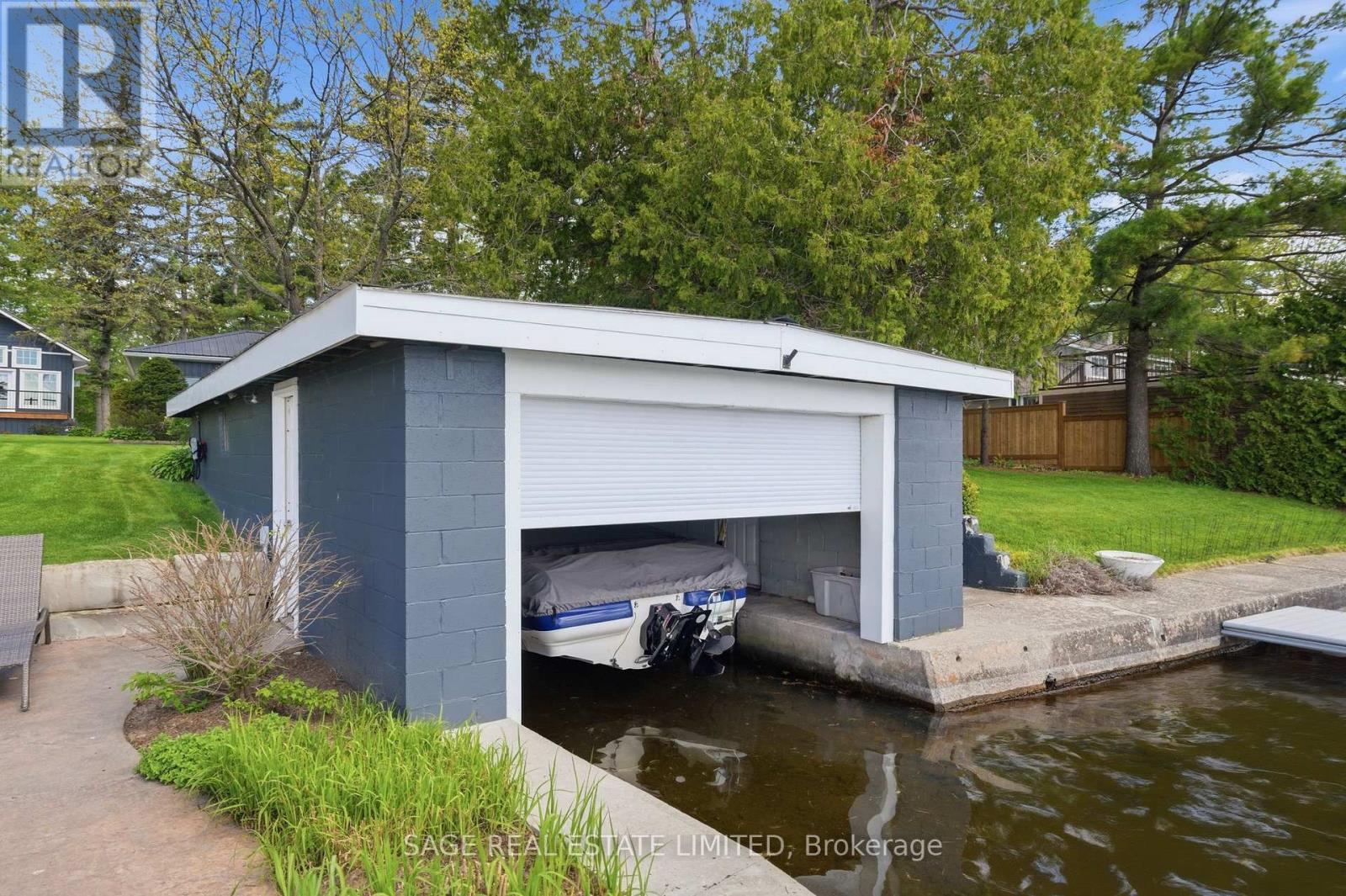 141 SANDY POINT ROAD - 47